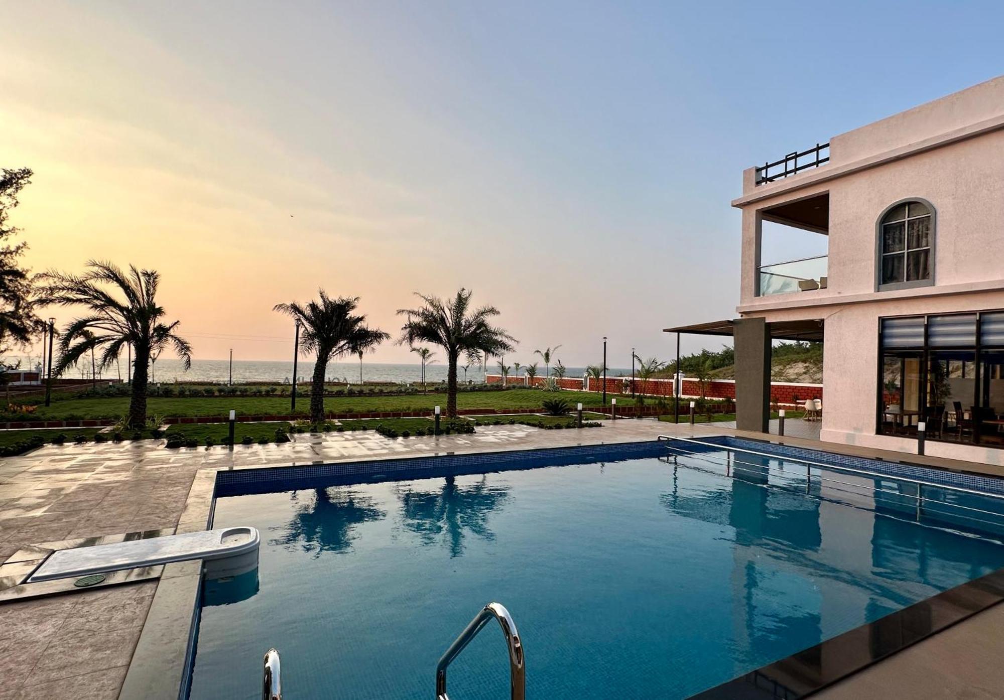 Hotel Aqualina Bhogwe Exteriér fotografie