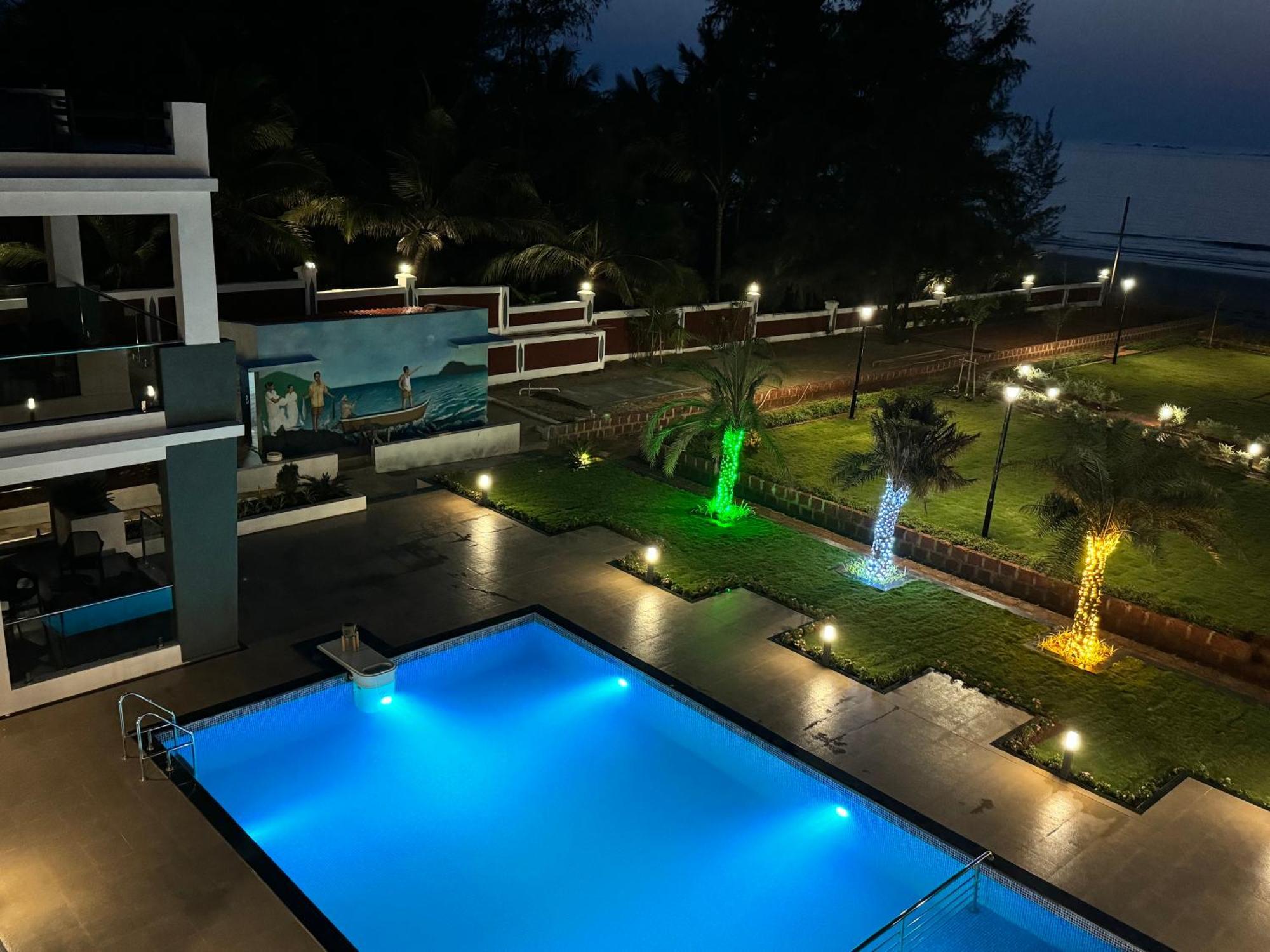 Hotel Aqualina Bhogwe Exteriér fotografie